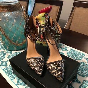 Women shoes